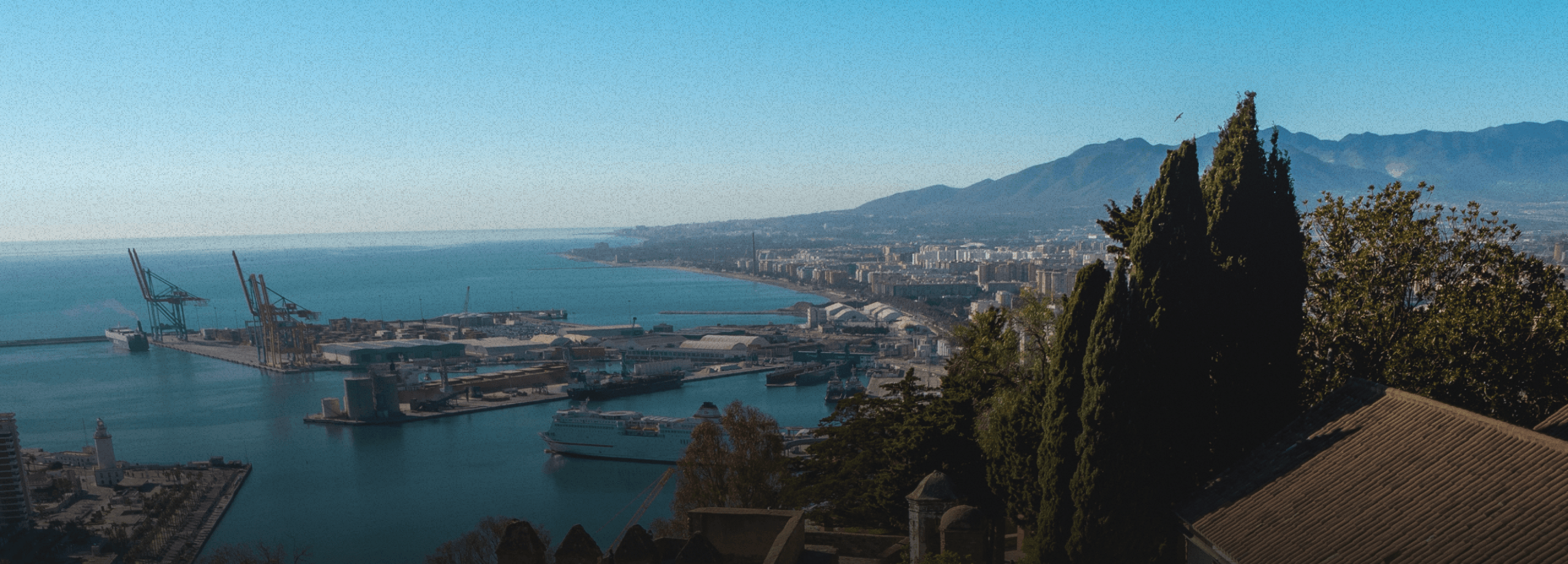 Vista aérea del puerto de Málaga